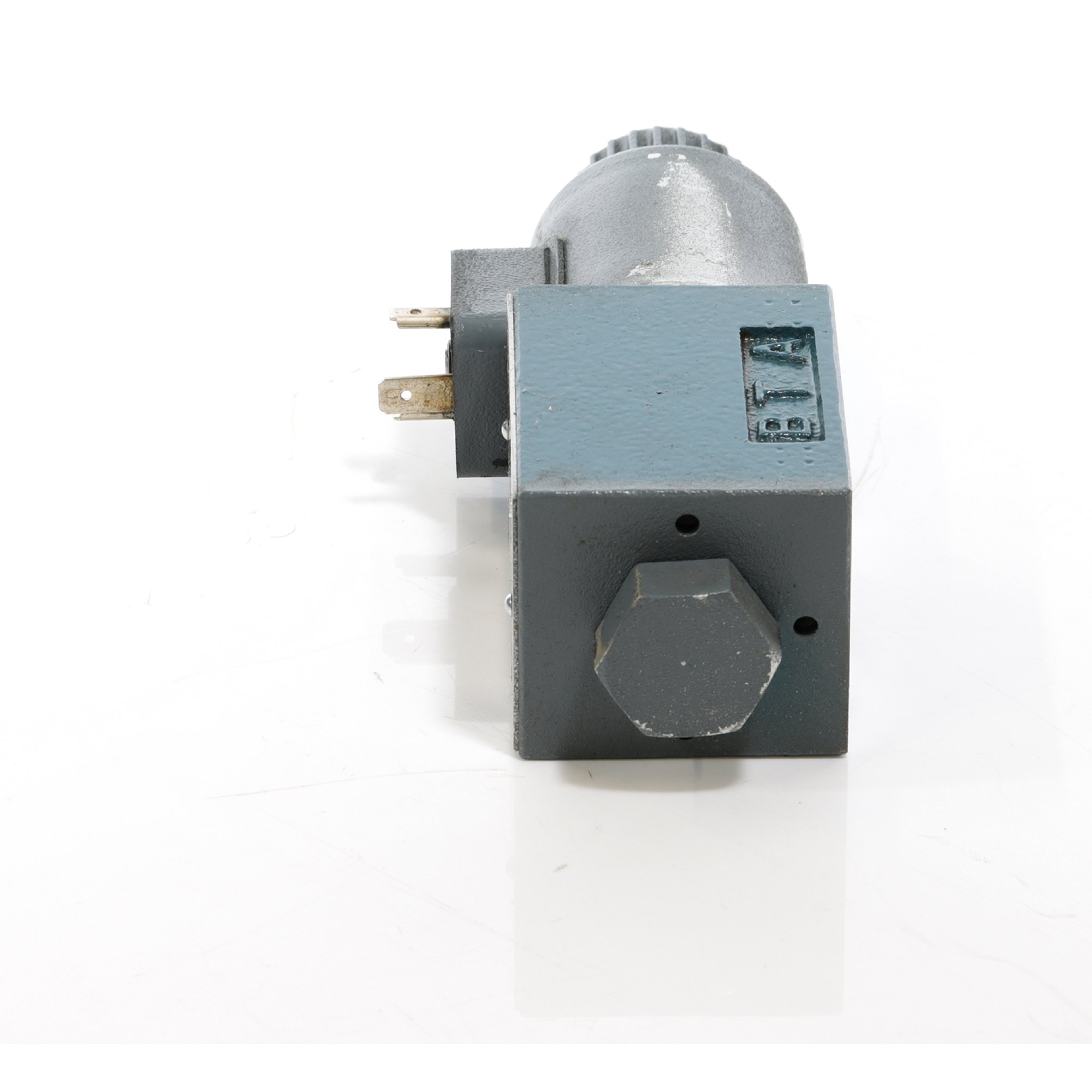 Hydraulisches Wegeventil 081WV06P1V1045WS024/00D0 Gebraucht